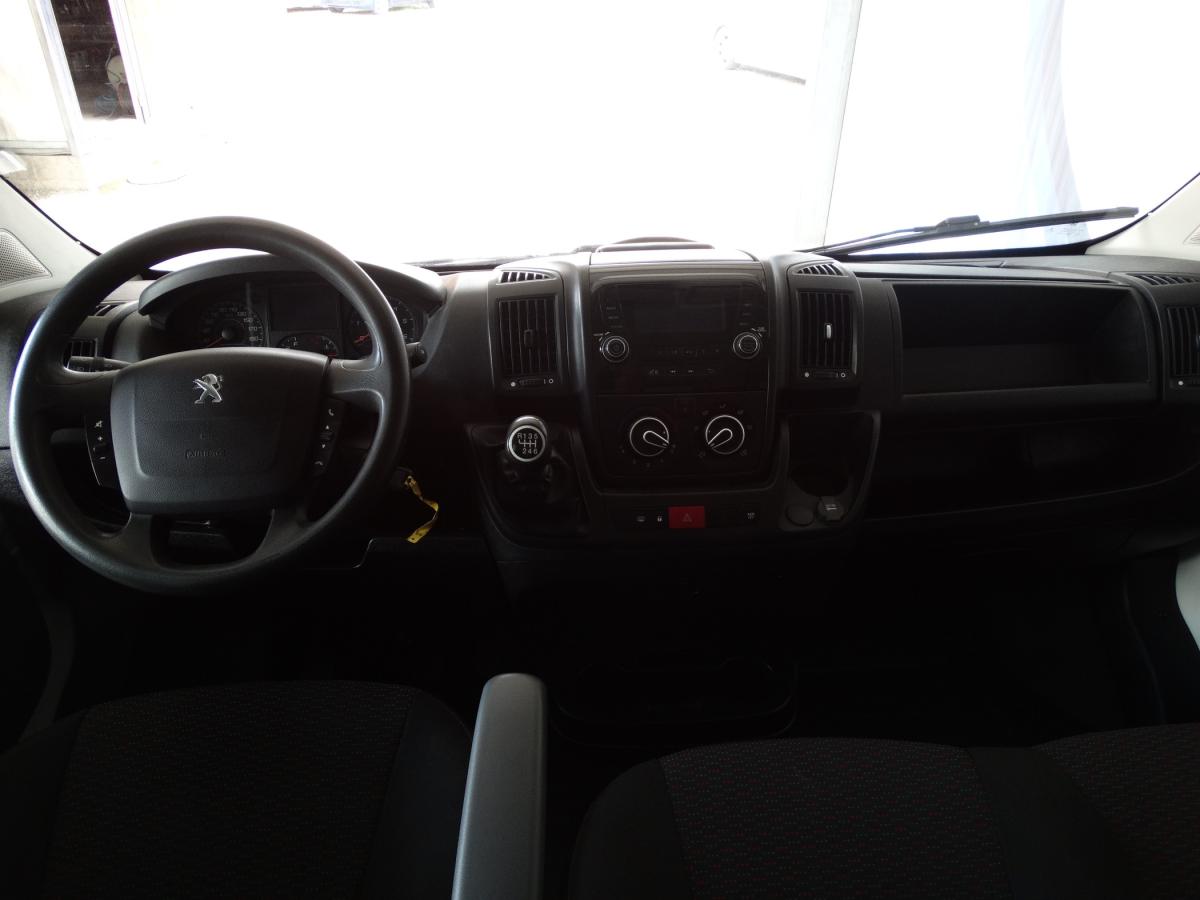 peugeot-boxer-2021-diesel-2179cc