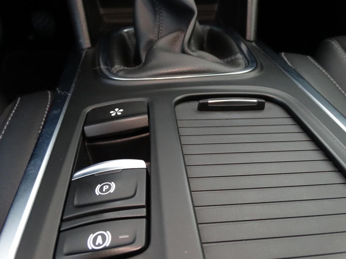 renault-megane-sport-tourer-2021-diesel-1461cc