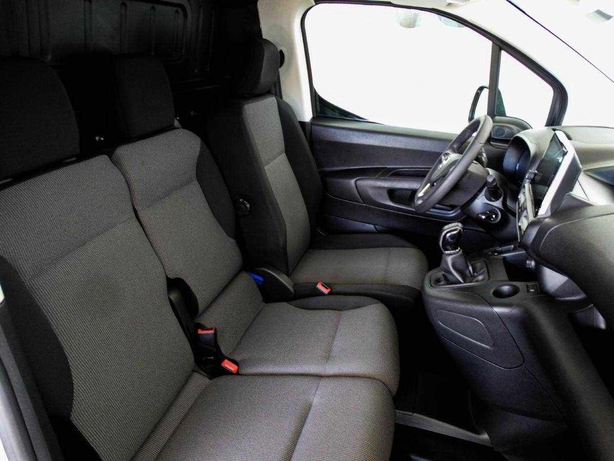 opel-combo-2019-diesel-1499cc