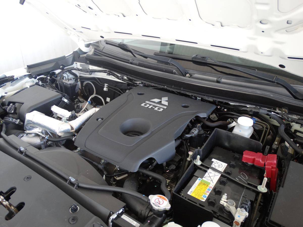 mitsubishi-l200-2022-diesel-2268cc