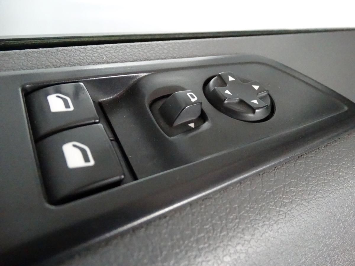 peugeot-expert-2024-diesel-1499cc