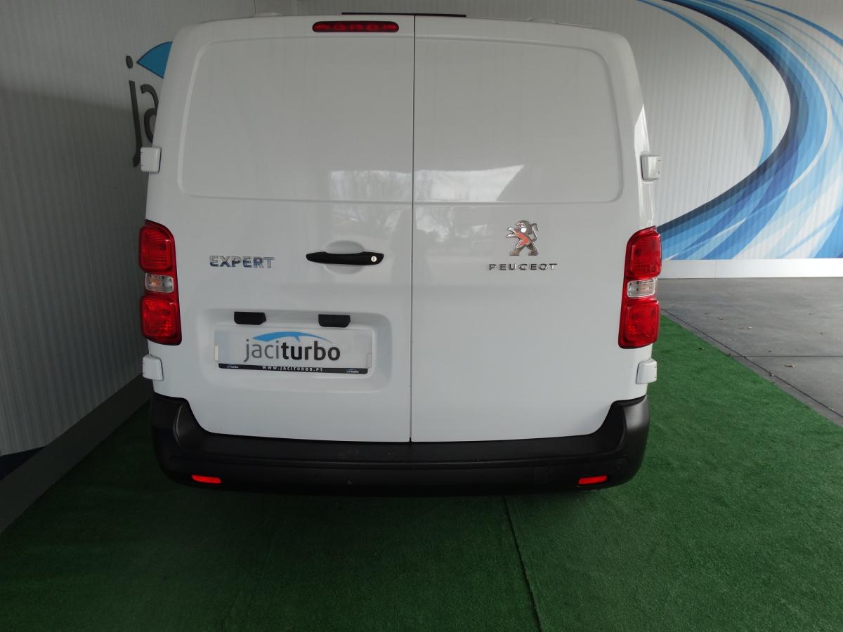 peugeot-expert-2024-diesel-1499cc
