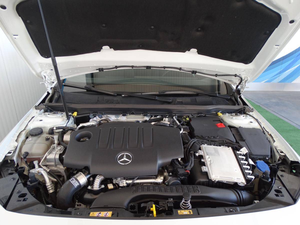 mercedes-benz-cla-2021-diesel-1950cc