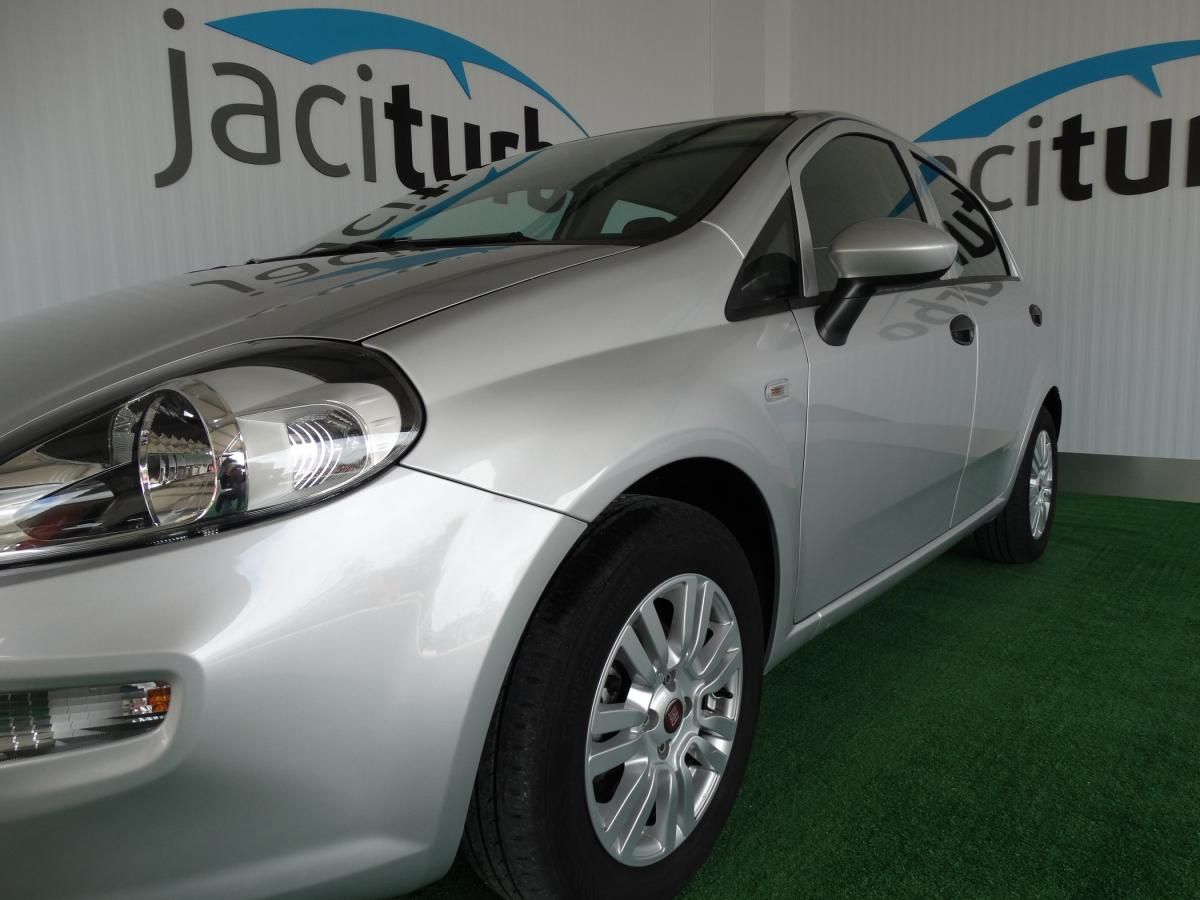 fiat-punto-2018-gasolina-1242cc