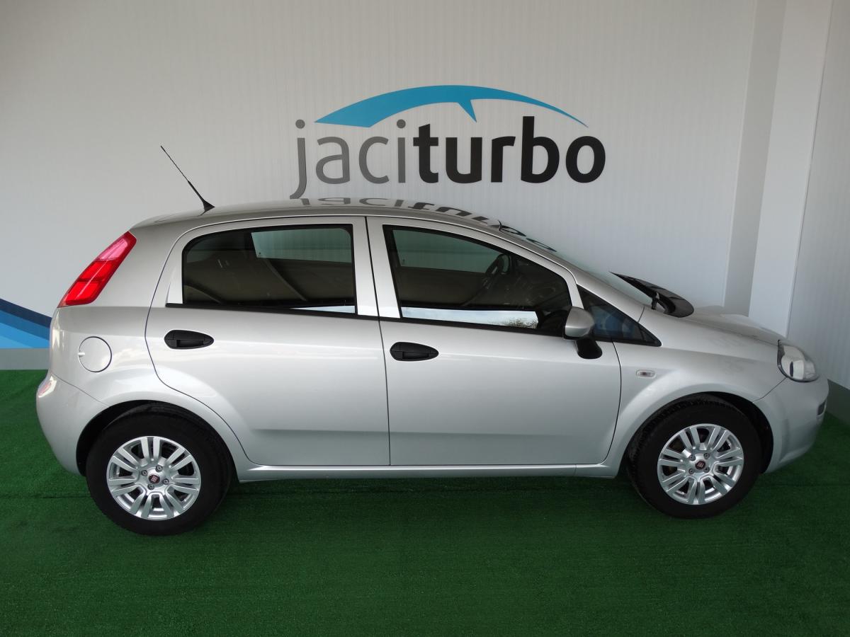 fiat-punto-2018-gasolina-1242cc
