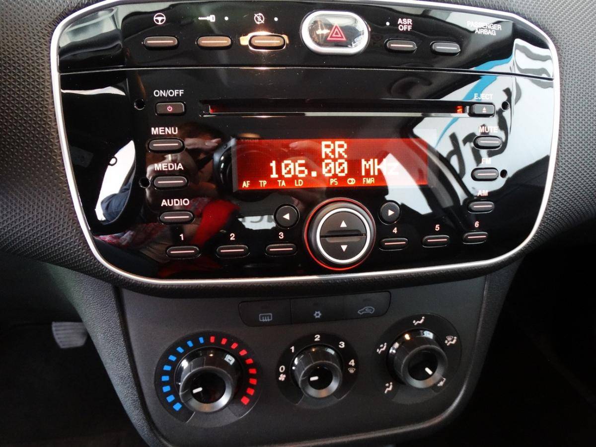 fiat-punto-2018-gasolina-1242cc