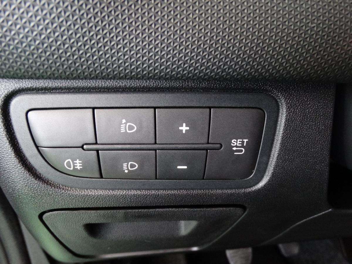 fiat-punto-2018-gasolina-1242cc