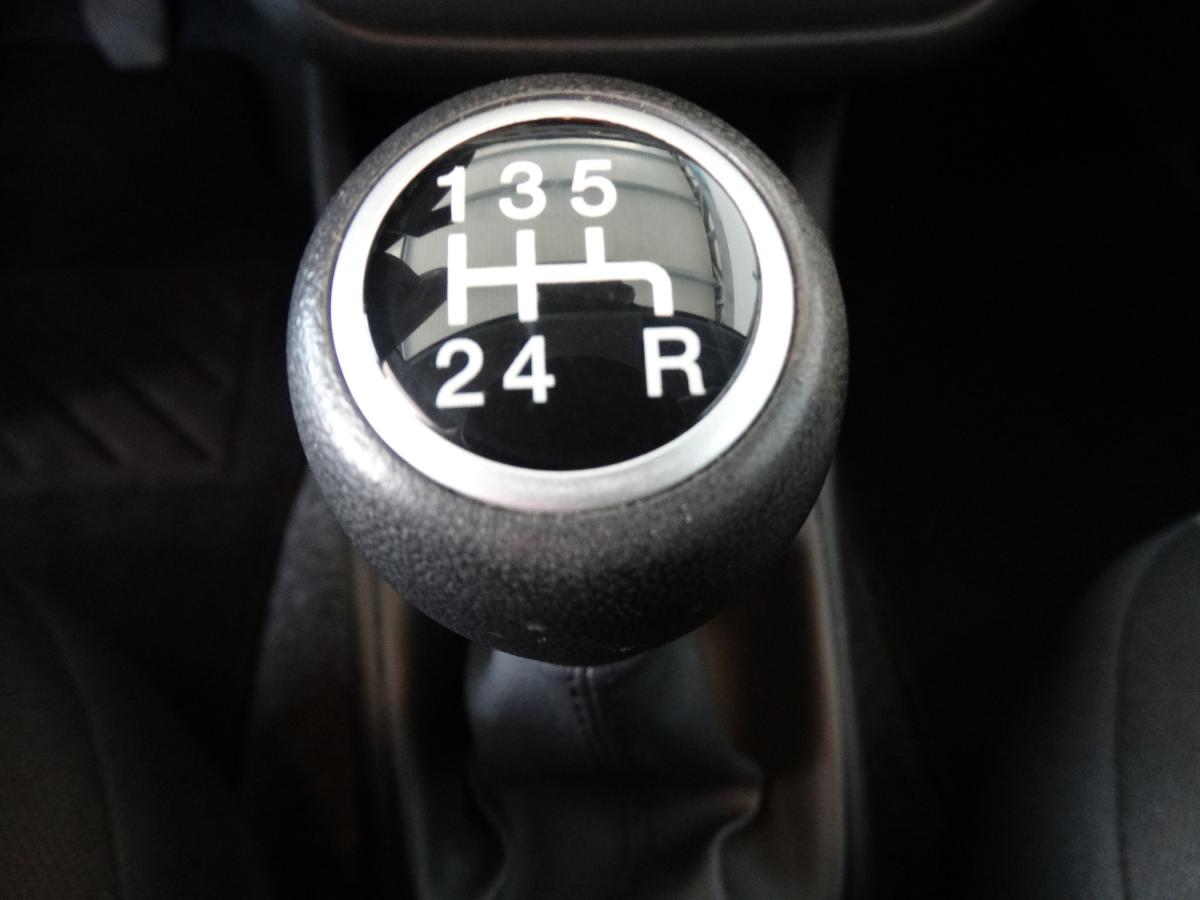 fiat-punto-2018-gasolina-1242cc