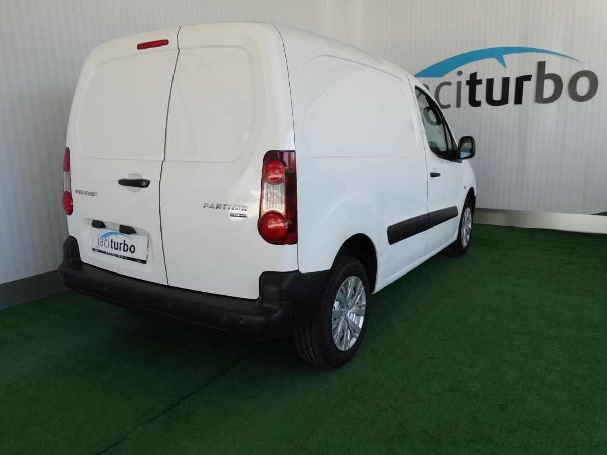 peugeot-partner-2018-diesel-1560cc
