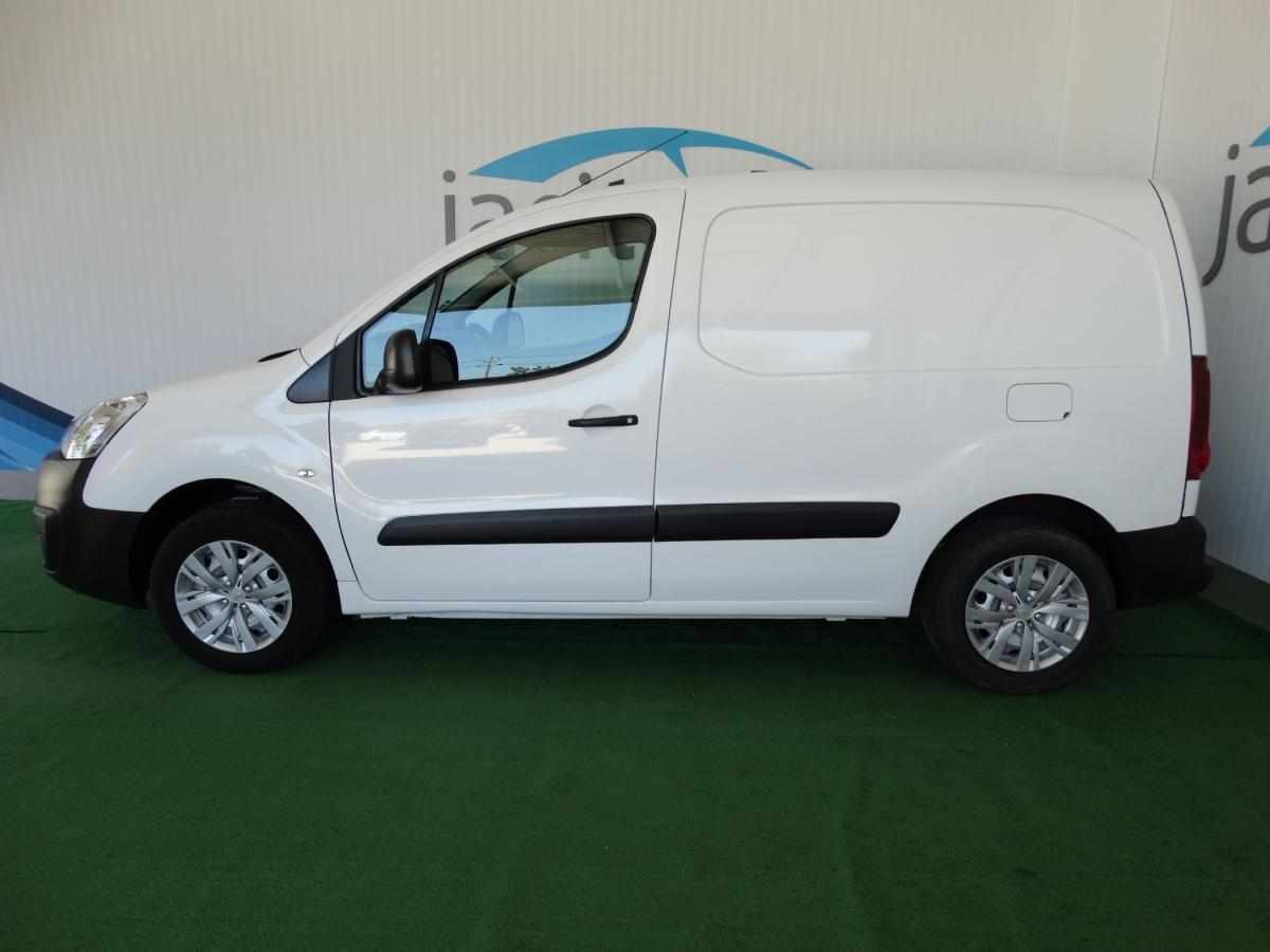 peugeot-partner-2018-diesel-1560cc