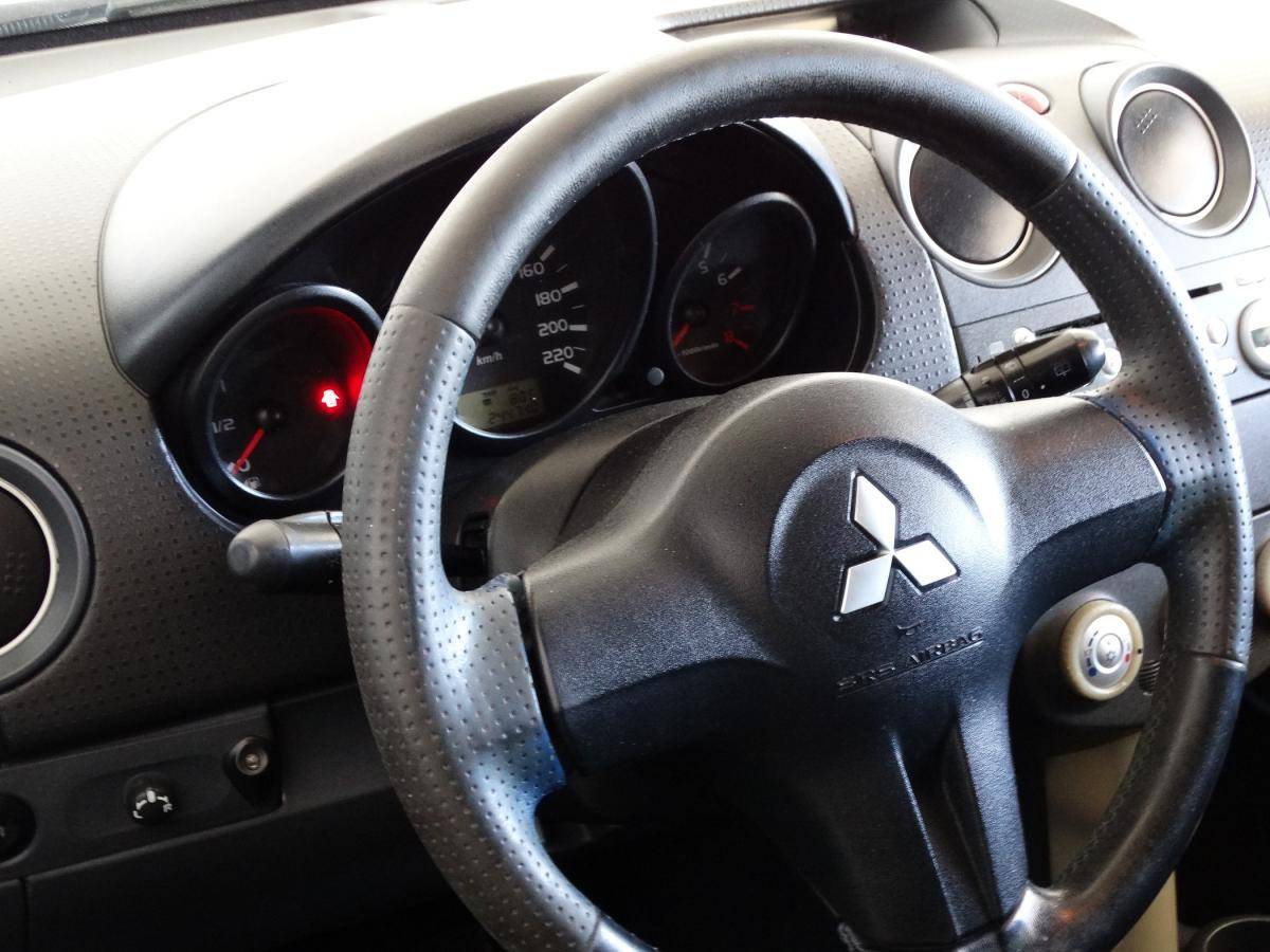 mitsubishi-colt-2006-gasolina-1124cc