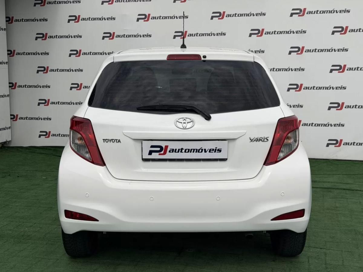 toyota-yaris-2014-diesel-1364cc