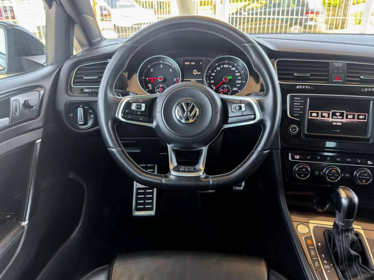 volkswagen-golf-2015-diesel-1968cc