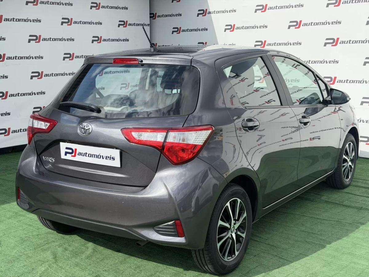 toyota-yaris-2020-gasolina-998cc