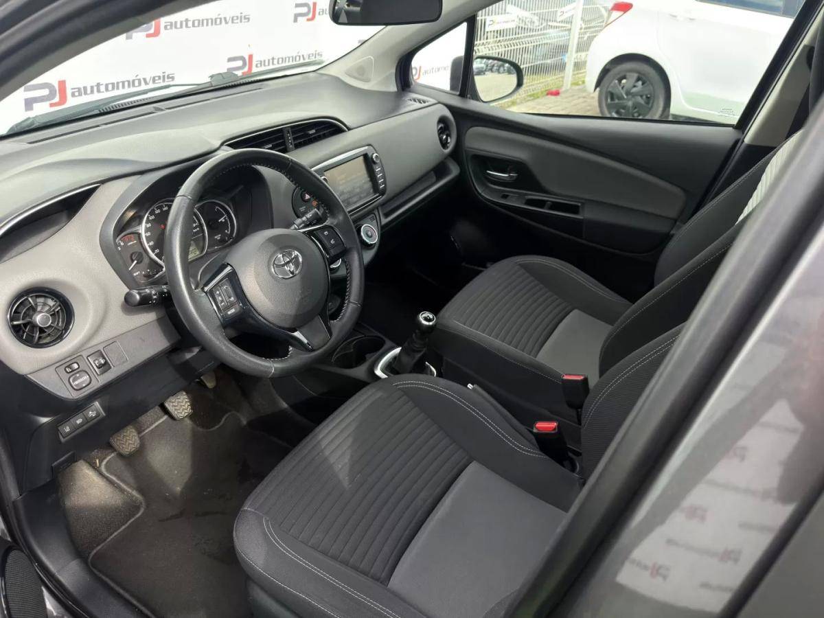 toyota-yaris-2020-gasolina-998cc