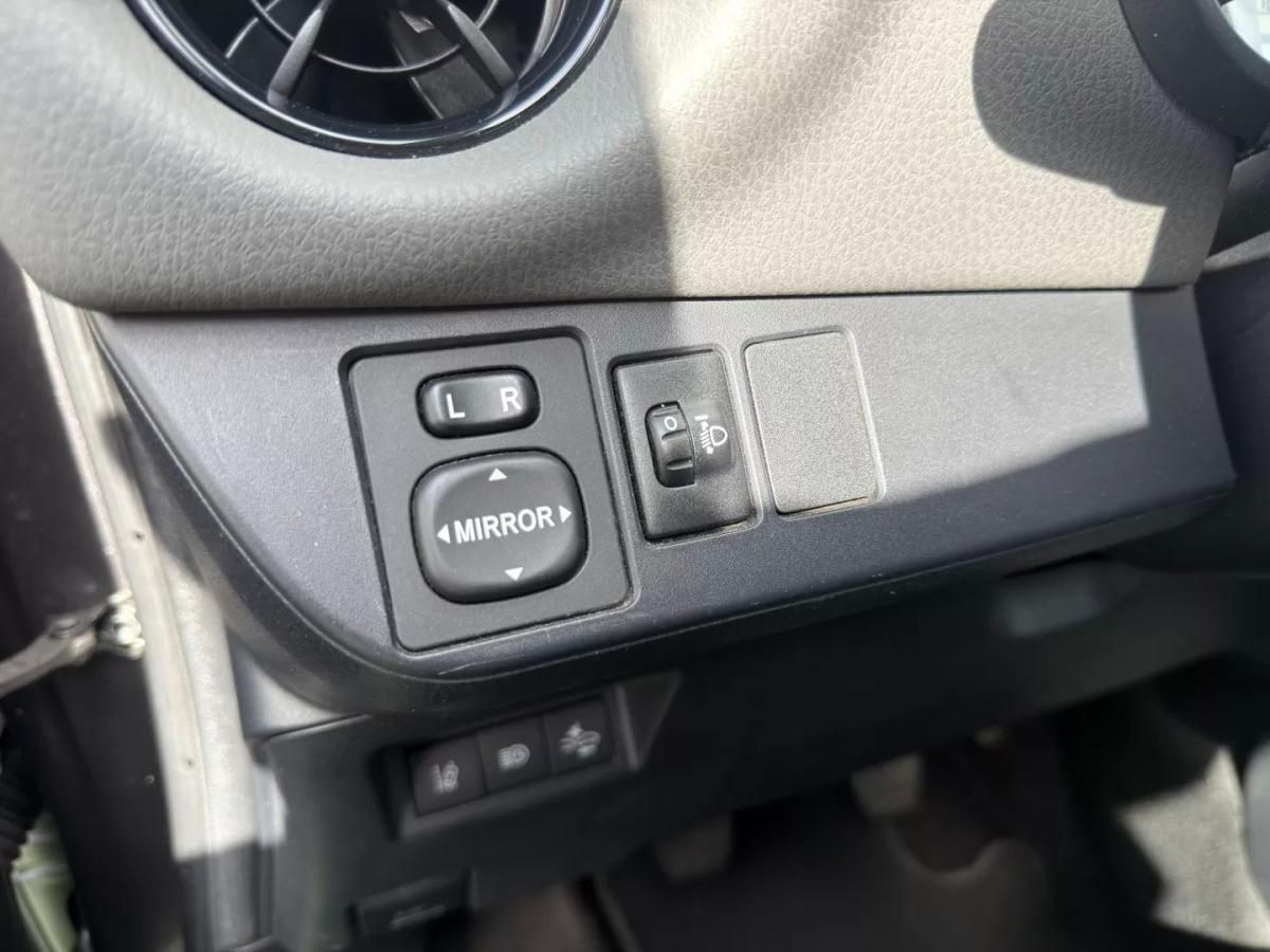 toyota-yaris-2020-gasolina-998cc