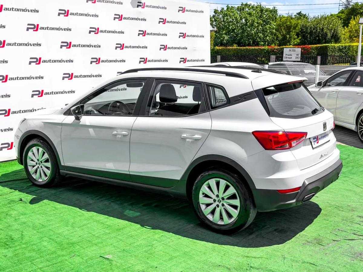 seat-arona-2021-gasolina-999cc
