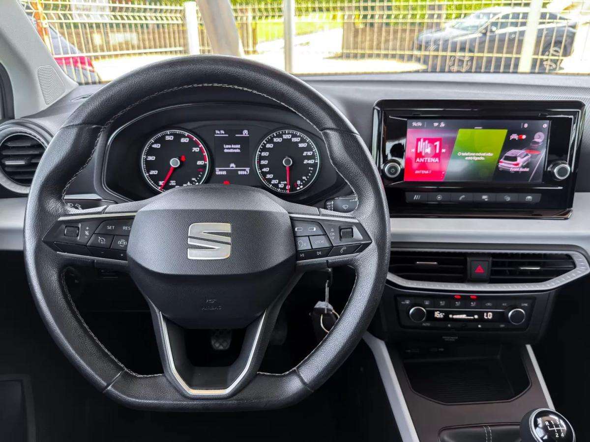 seat-arona-2021-gasolina-999cc