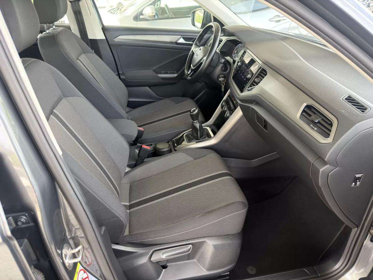 volkswagen-t-roc-2020-diesel-1598cc