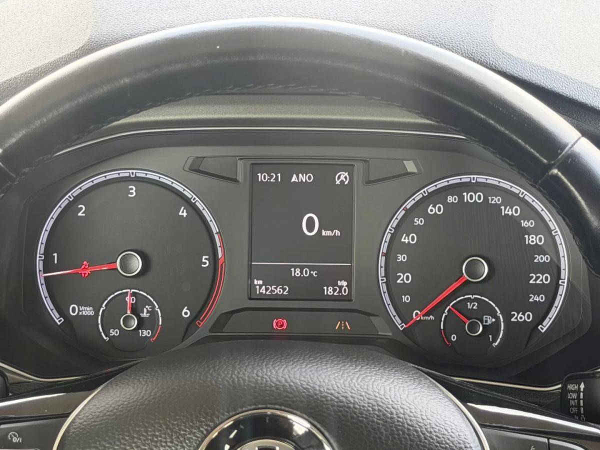 volkswagen-t-roc-2020-diesel-1598cc