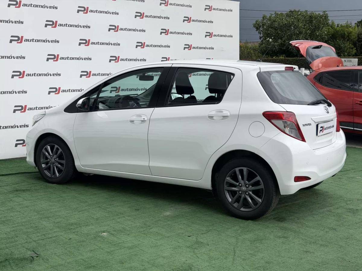 toyota-yaris-2014-diesel-1364cc