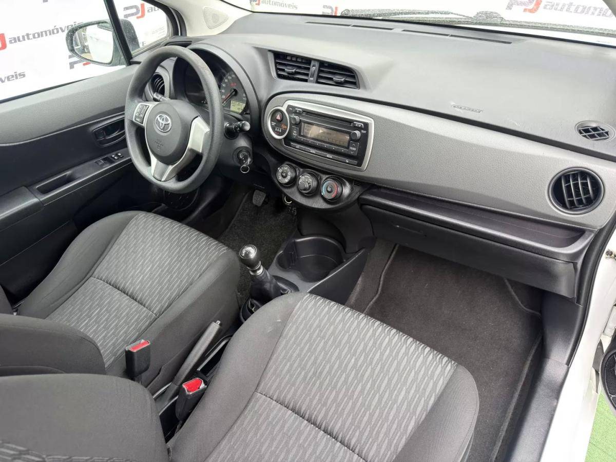 toyota-yaris-2014-diesel-1364cc