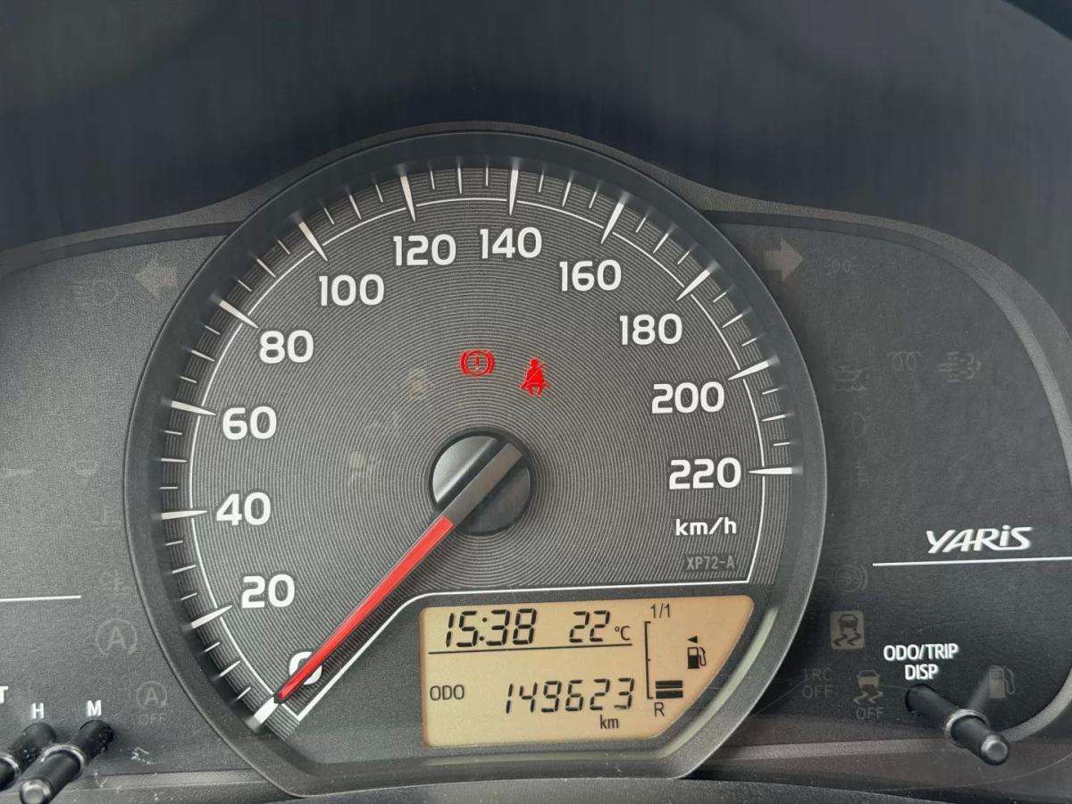 toyota-yaris-2014-diesel-1364cc