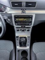 volkswagen-passat-variant-2013-diesel-1598cc