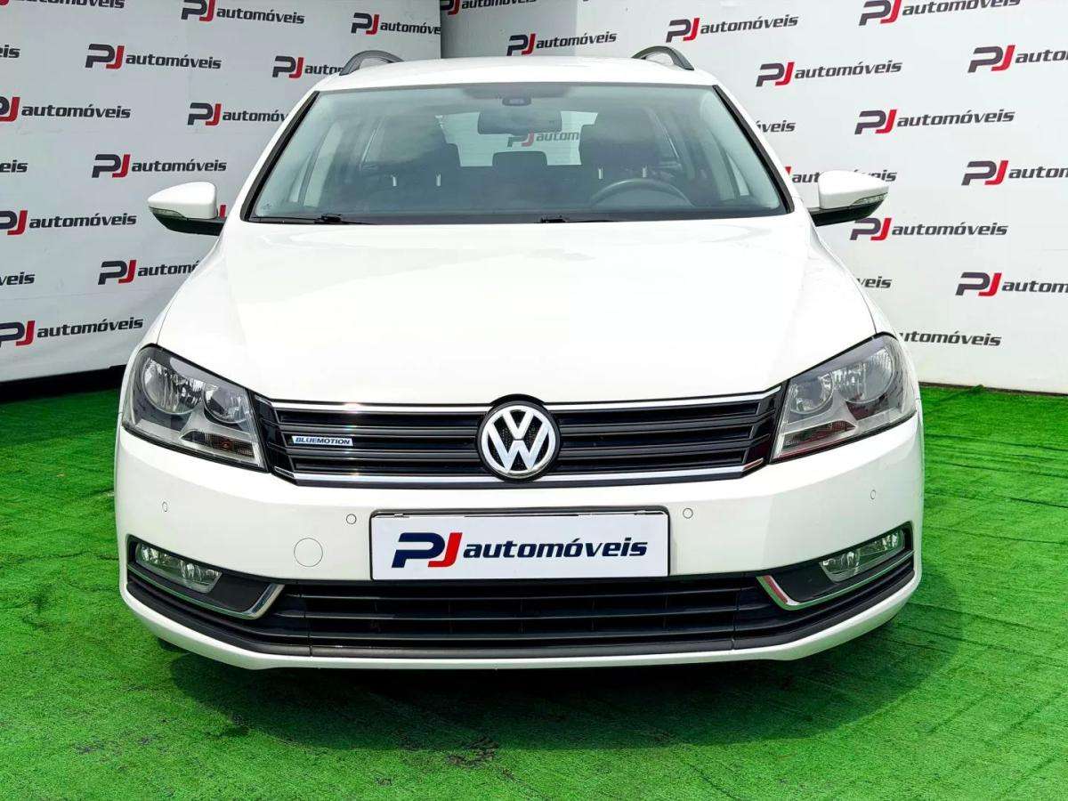 volkswagen-passat-variant-2013-diesel-1598cc