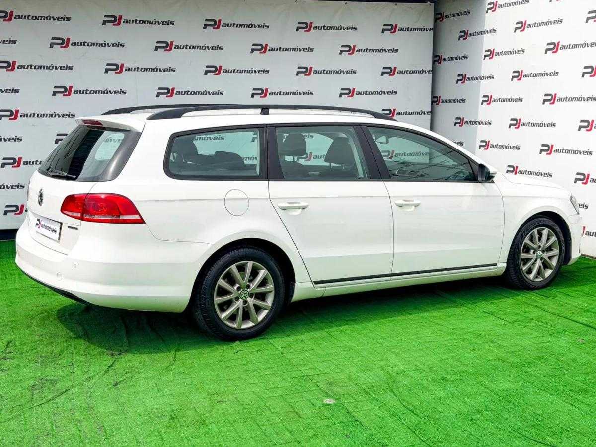 volkswagen-passat-variant-2013-diesel-1598cc