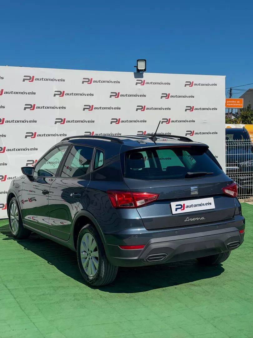 seat-arona-2021-gasolina-999cc
