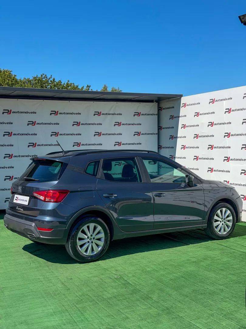 seat-arona-2021-gasolina-999cc