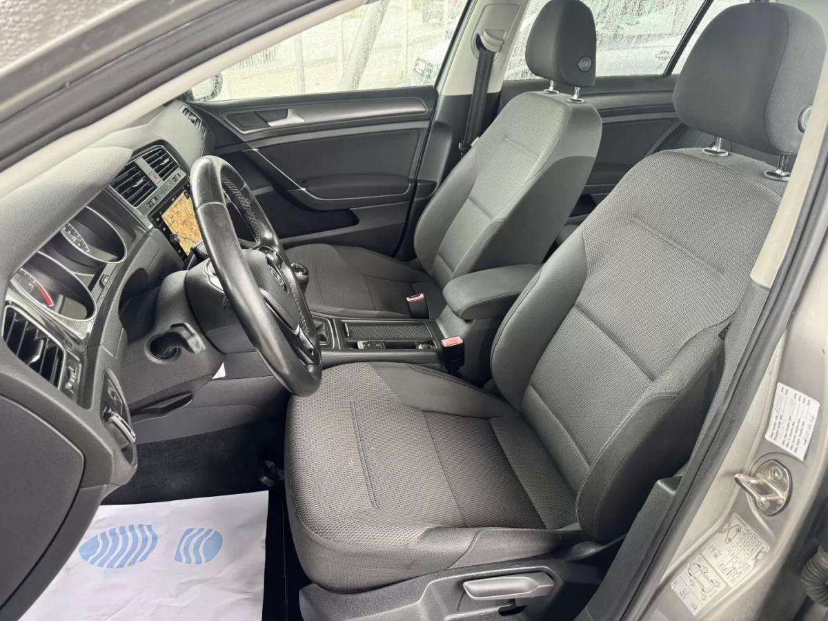volkswagen-golf-2017-diesel-1598cc