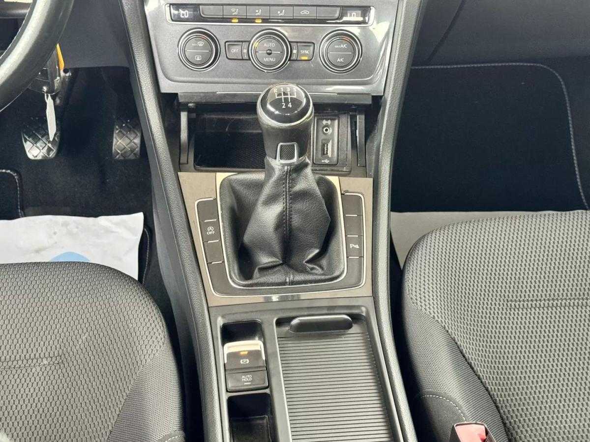 volkswagen-golf-2017-diesel-1598cc