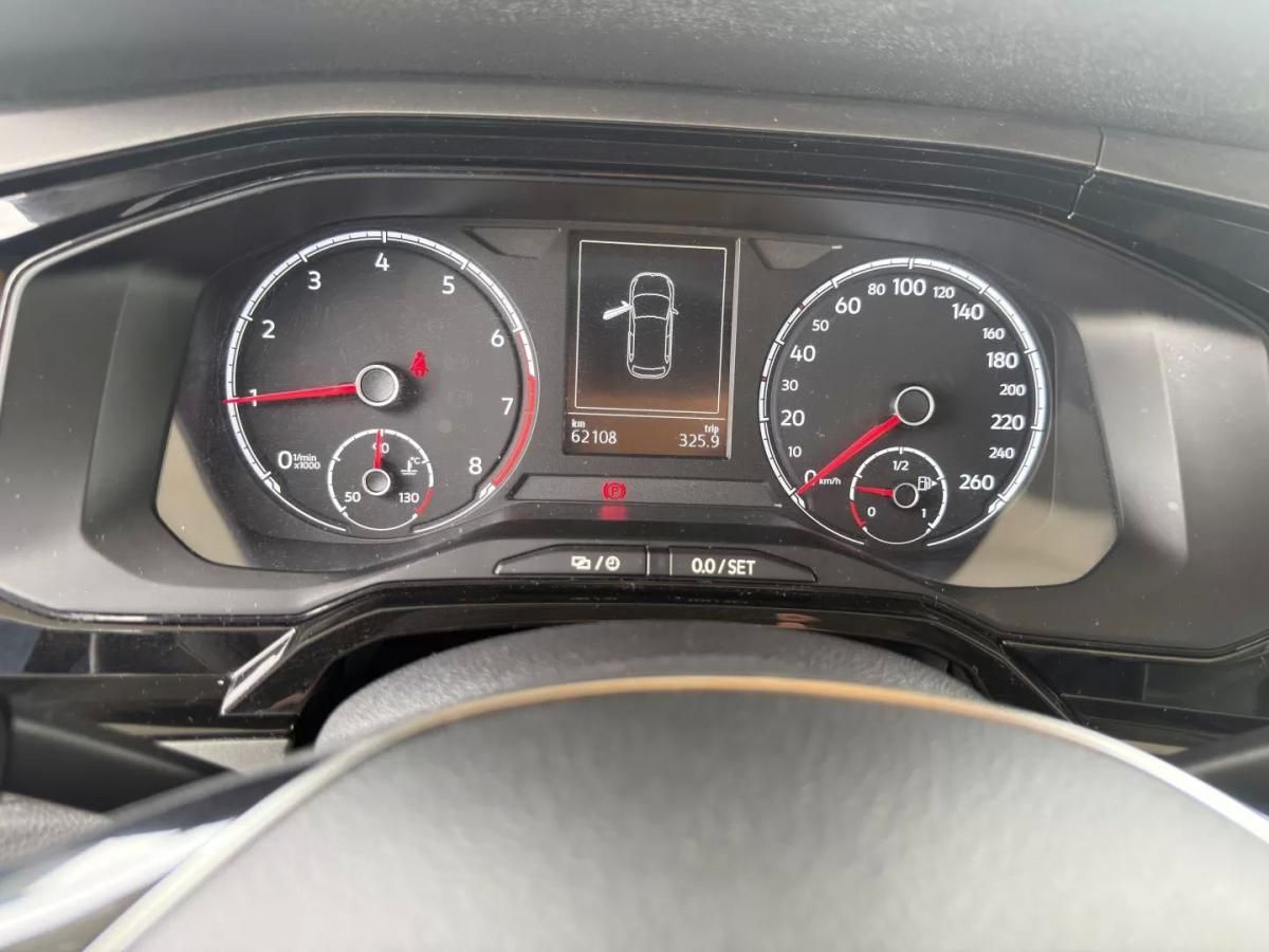 volkswagen-polo-2019-gasolina-999cc