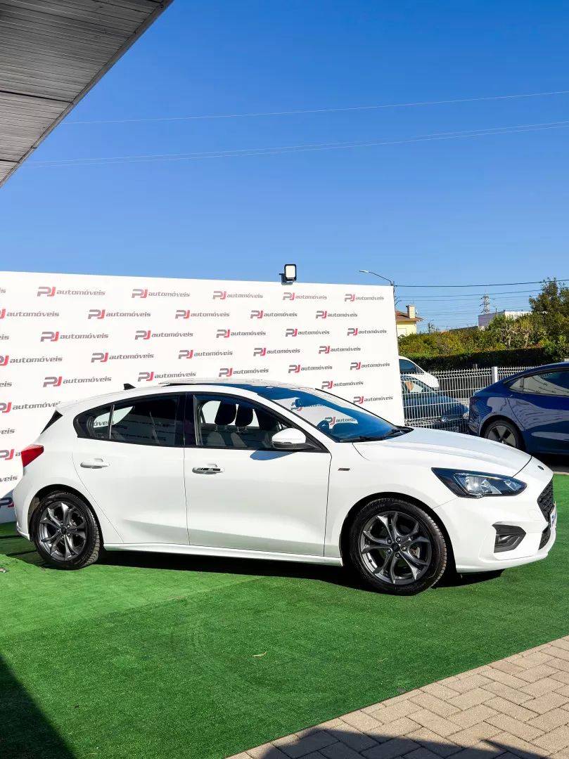 ford-focus-2019-gasolina-999cc