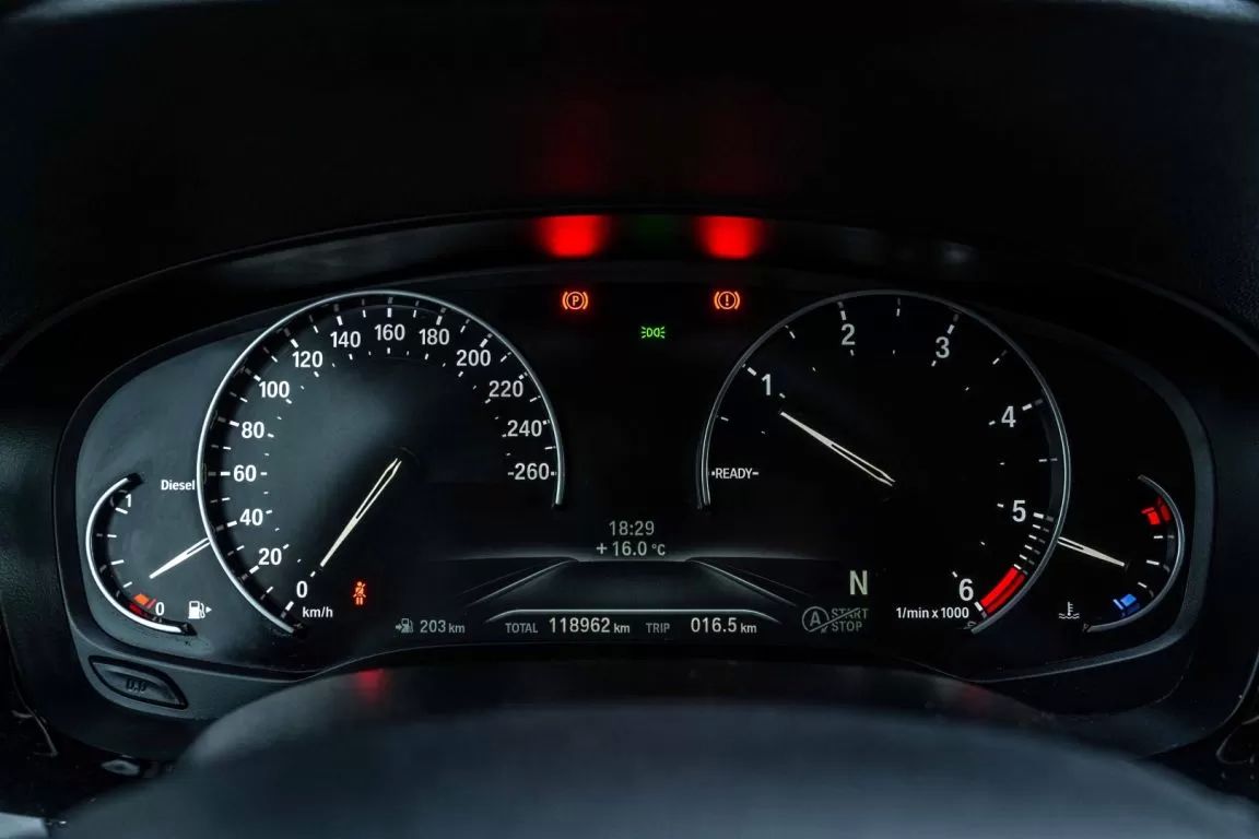 bmw-serie-5-2018-diesel-1995cc