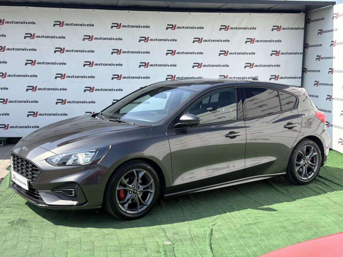 ford-focus-2018-gasolina-998cc