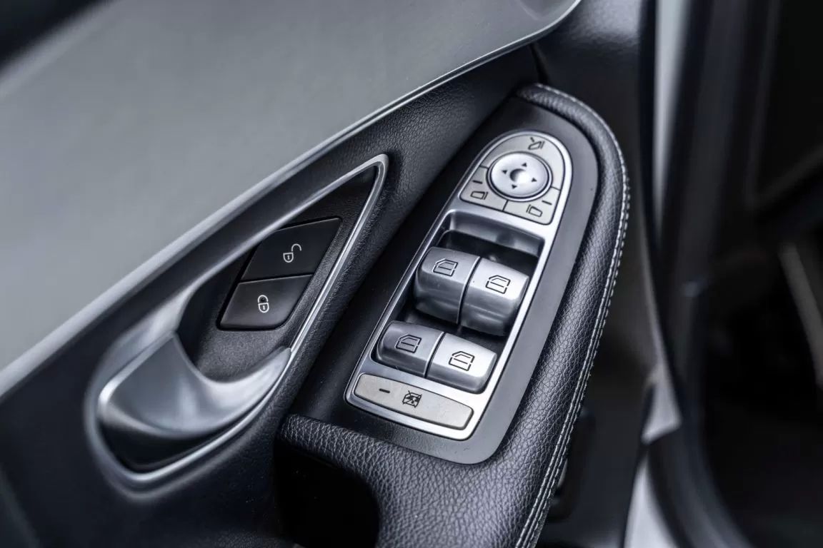 mercedes-benz-glc-2018-diesel-2143cc