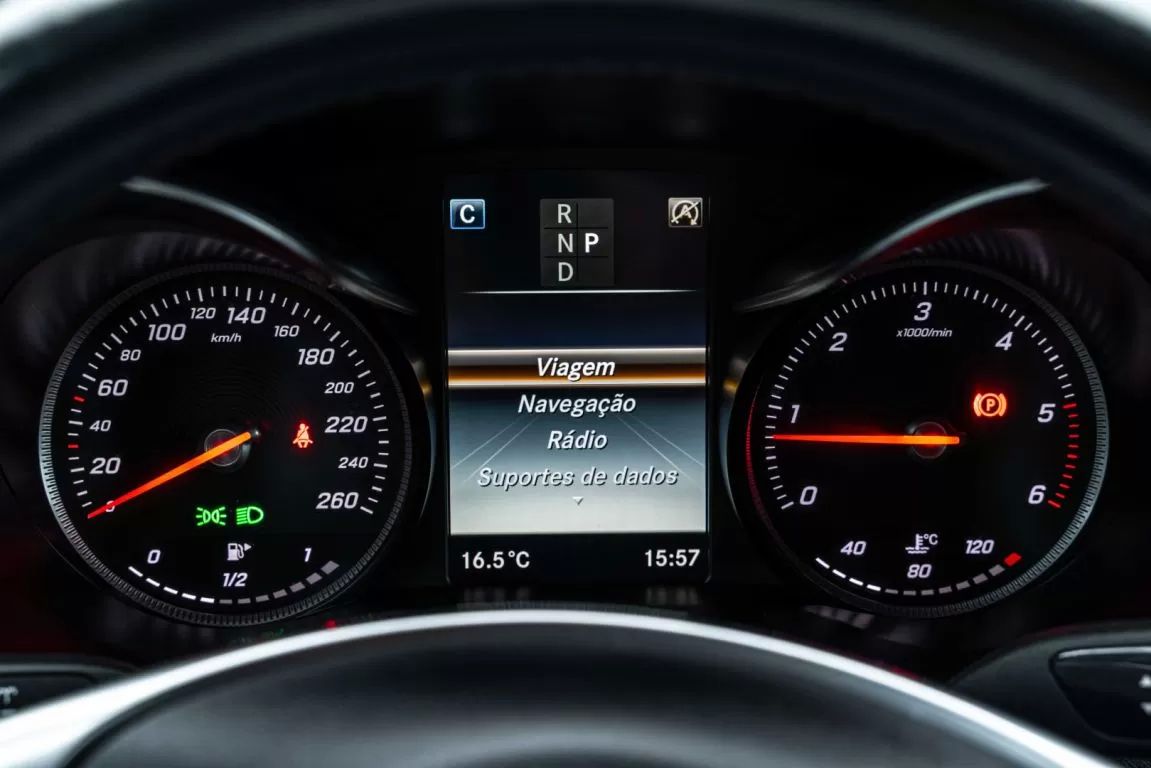 mercedes-benz-glc-2018-diesel-2143cc