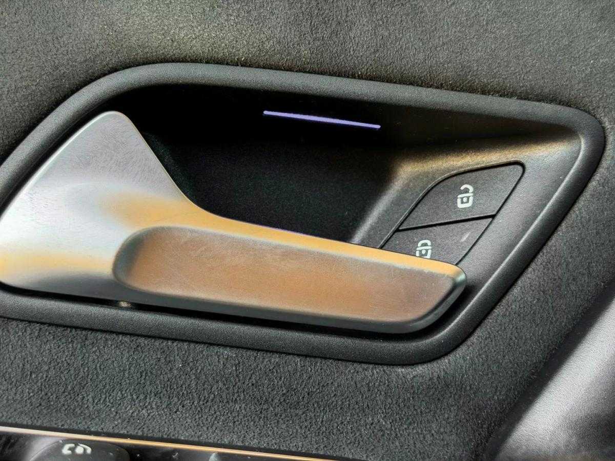 mercedes-benz-cla-2021-hibrido-1332cc