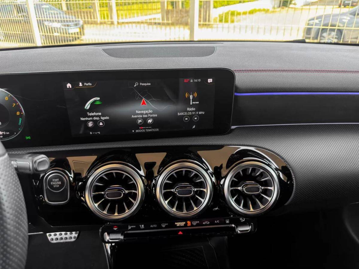 mercedes-benz-cla-2021-hibrido-1332cc