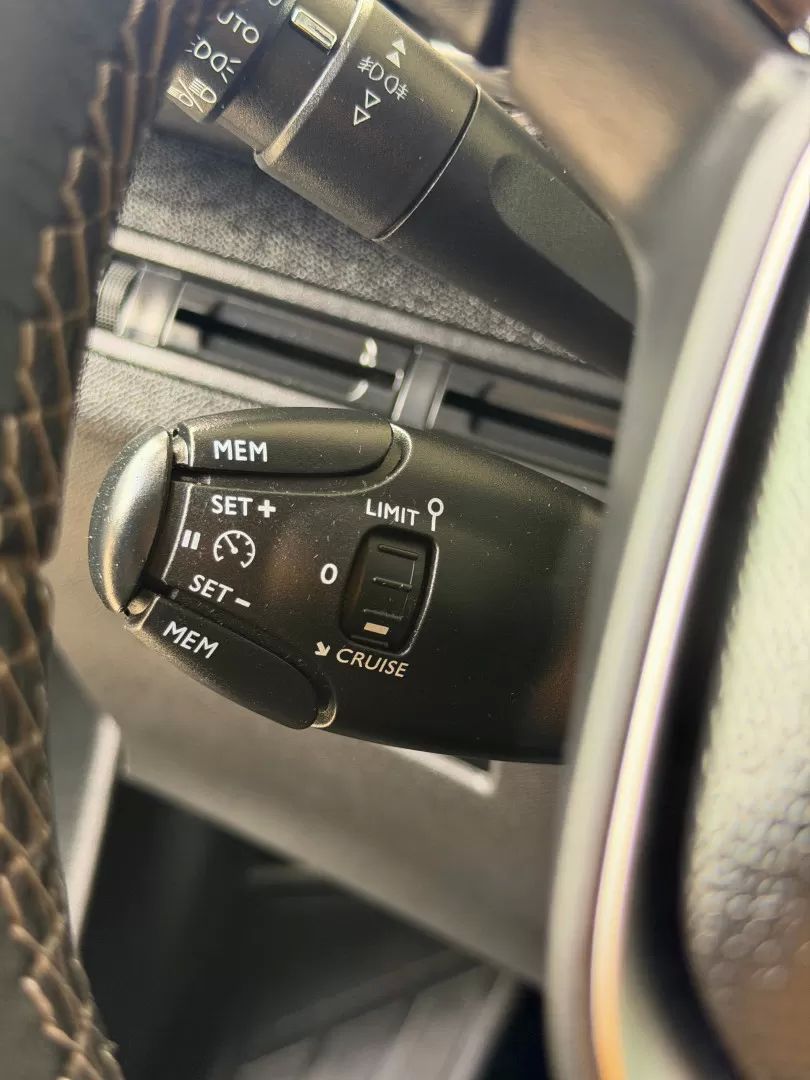 peugeot-3008-2017-diesel-1560cc