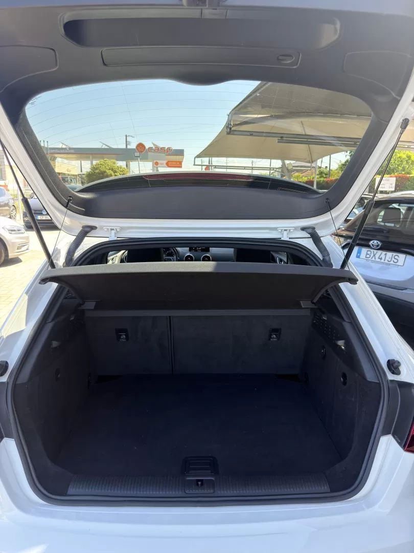 audi-a3-sportback-2018-diesel-1598cc