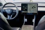 tesla-model-3-2020-eletrico-200cc
