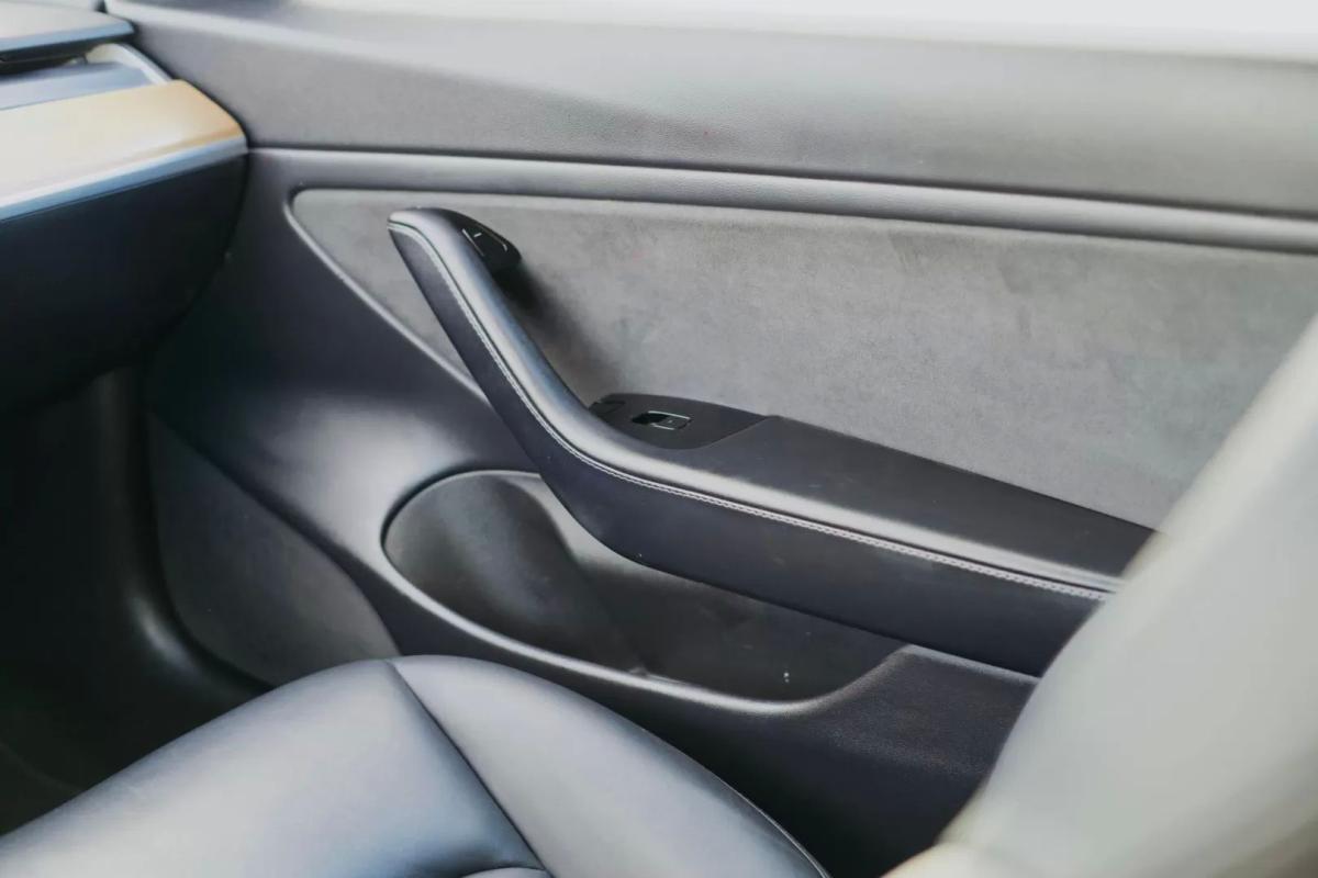 tesla-model-3-2020-eletrico-200cc