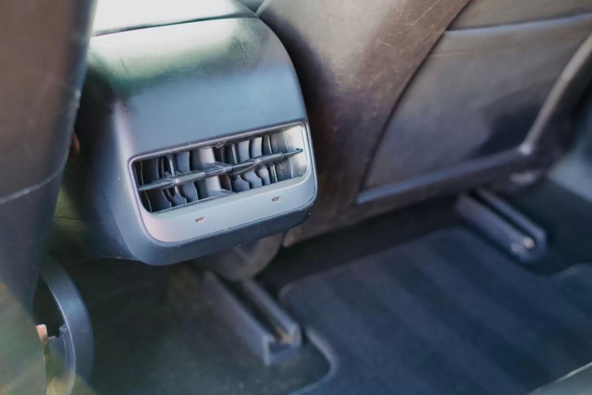 tesla-model-3-2020-eletrico-200cc