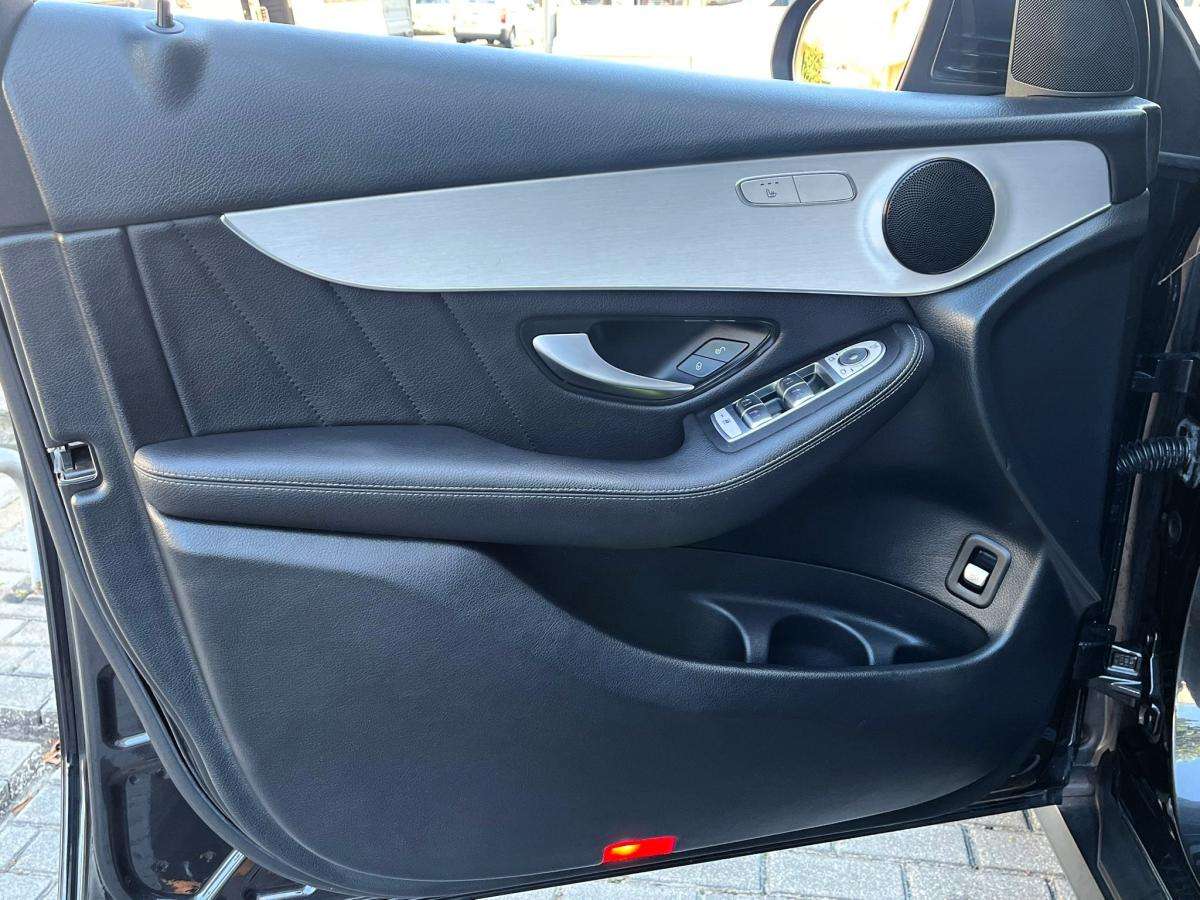 mercedes-benz-glc-2019-diesel-1950cc