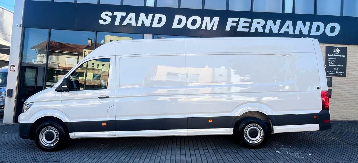 volkswagen-crafter-2023-diesel-1968cc