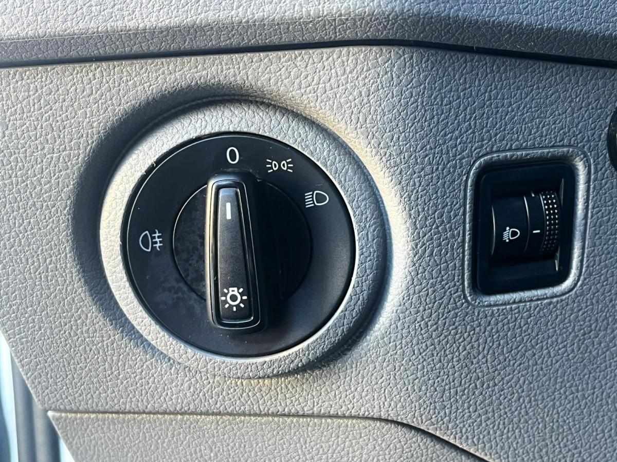 volkswagen-crafter-2023-diesel-1968cc